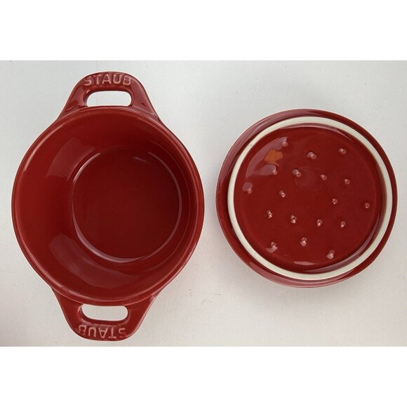 STAUB Ramekin Red Ceramic Casserole Mini Dish w/Lid La Cocotte Kitchen Cookware - Picture 5 of 7